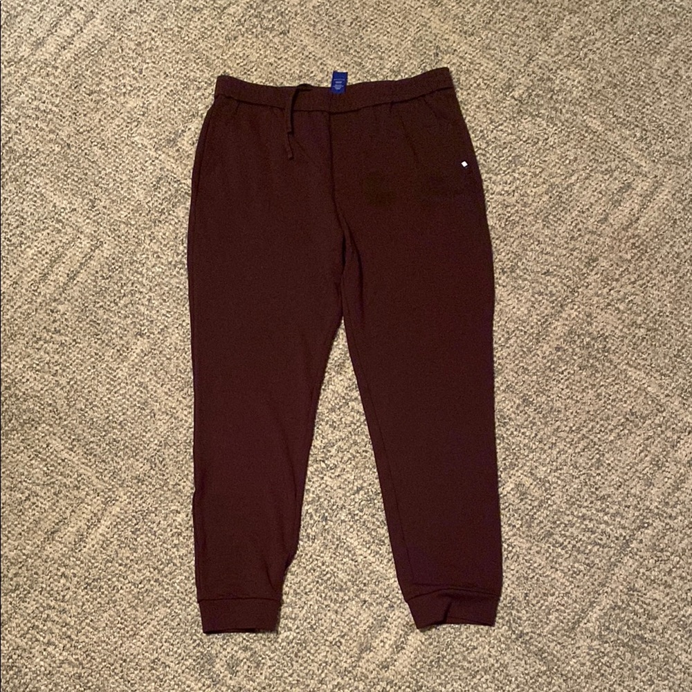 Kit and Ace Maroon Sweatpants